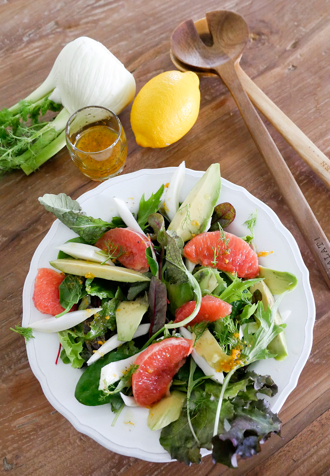  recipe for Paleo salad with grapefruit, fennel and avocado 